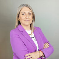 Dina Avelar