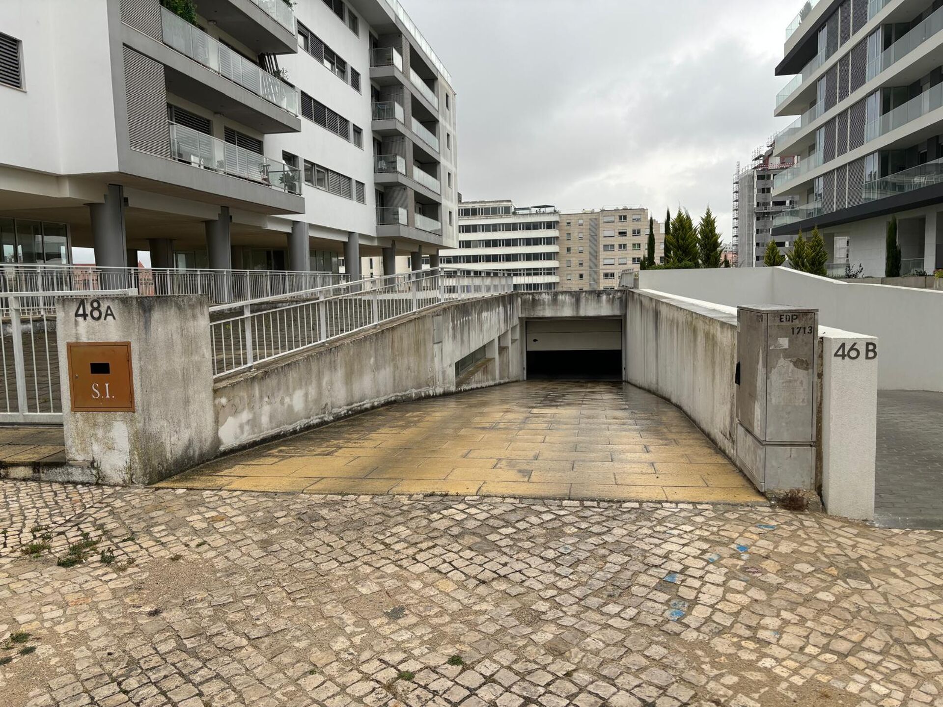 Garagem BOX,  Areeiro