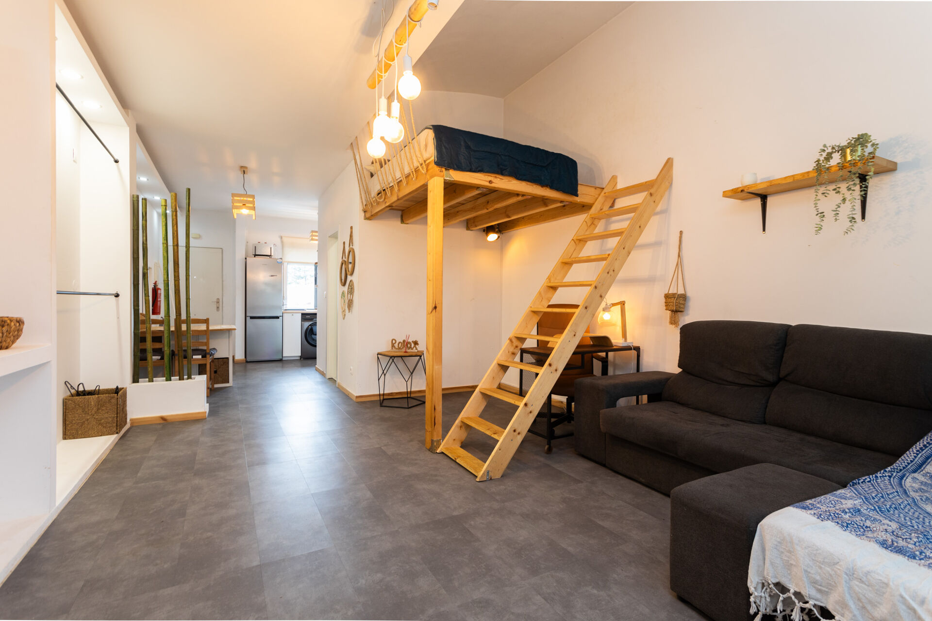 Apartamento T0 remodelado em Palmela Vilage