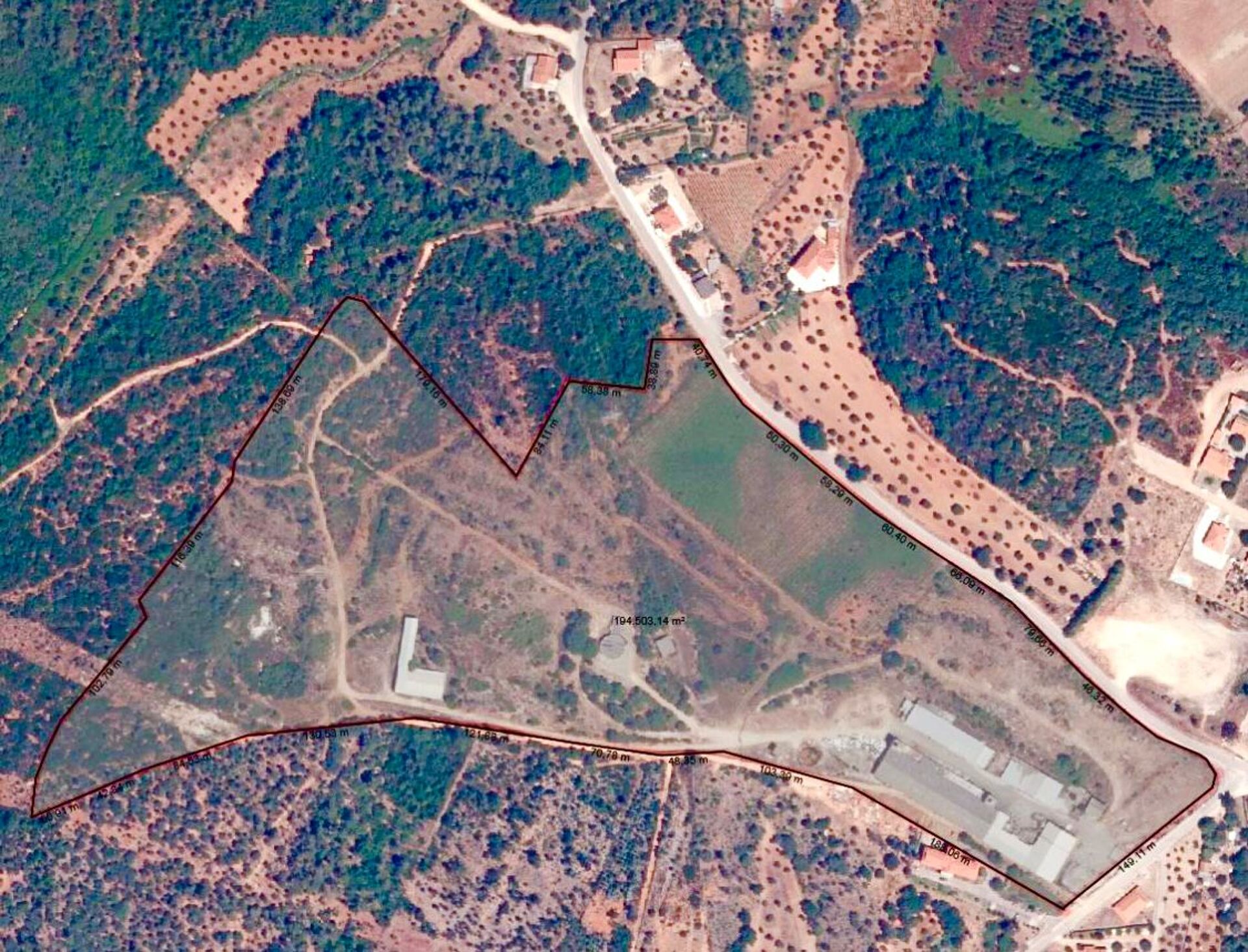 Complexo Fabril em Tomar: Localização Privilegiada a 2 km da A13