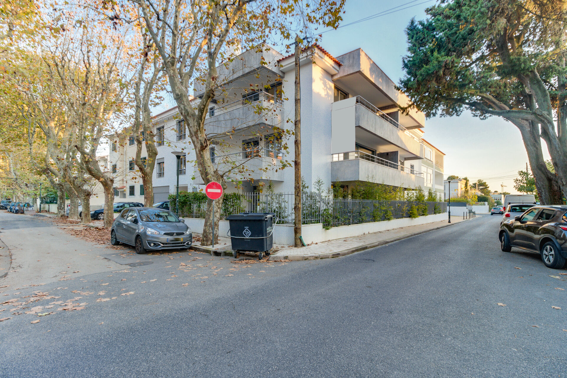 APARTAMENTO T3 NOVO CENTRO CARCAVELOS