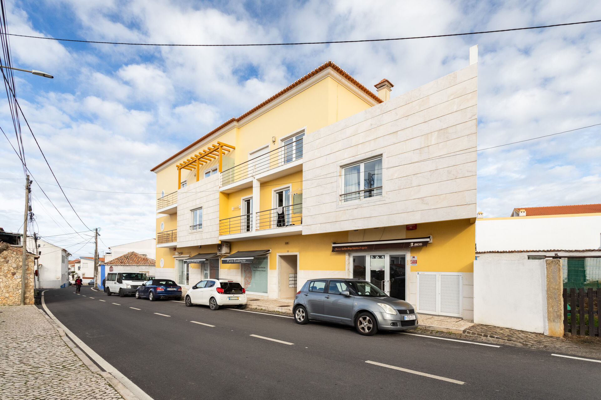 Loja na Ericeira com muito potencial
