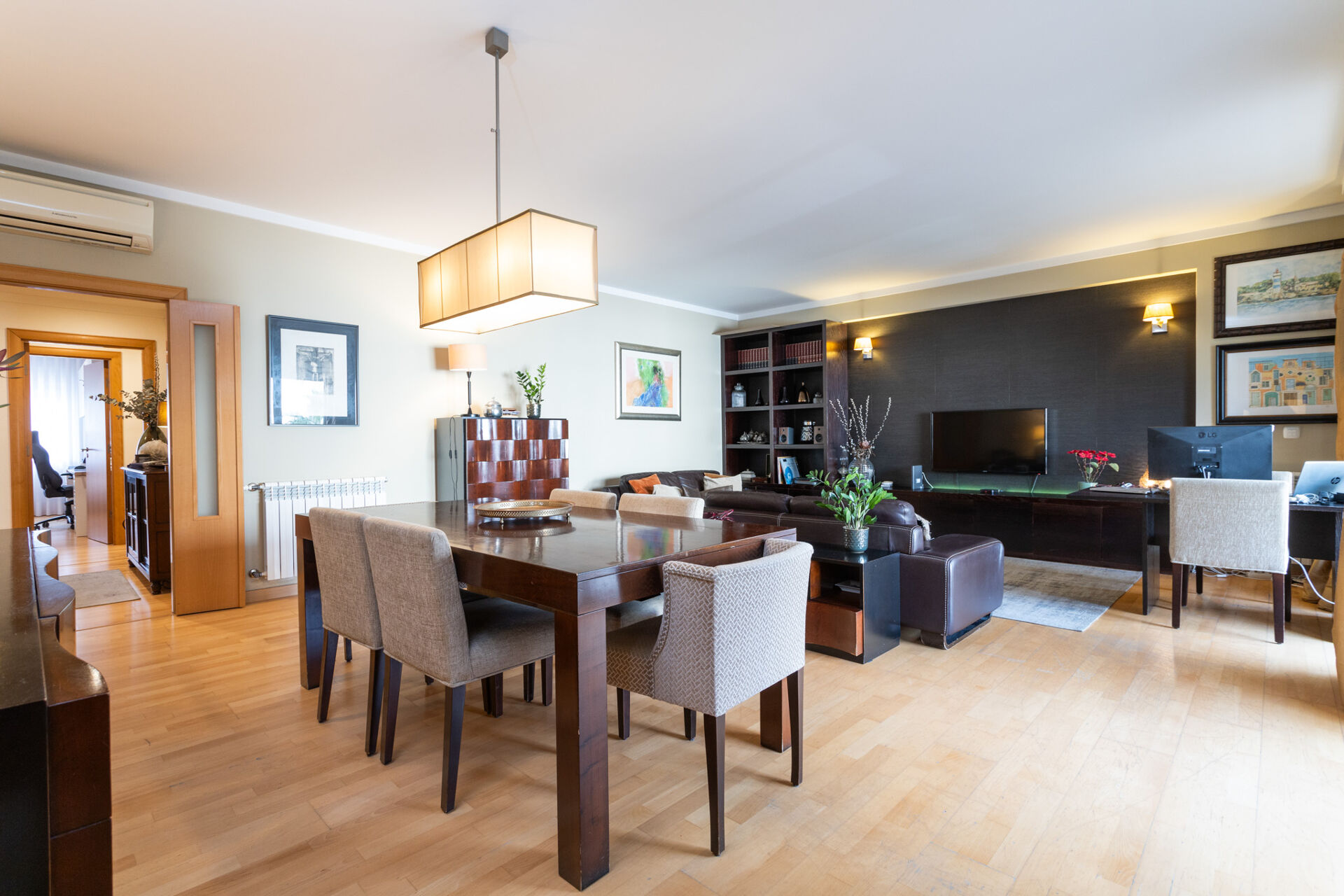 Viva o Luxo na Alma de Lisboa: Apartamento Exclusivo com Conforto e Elegância
