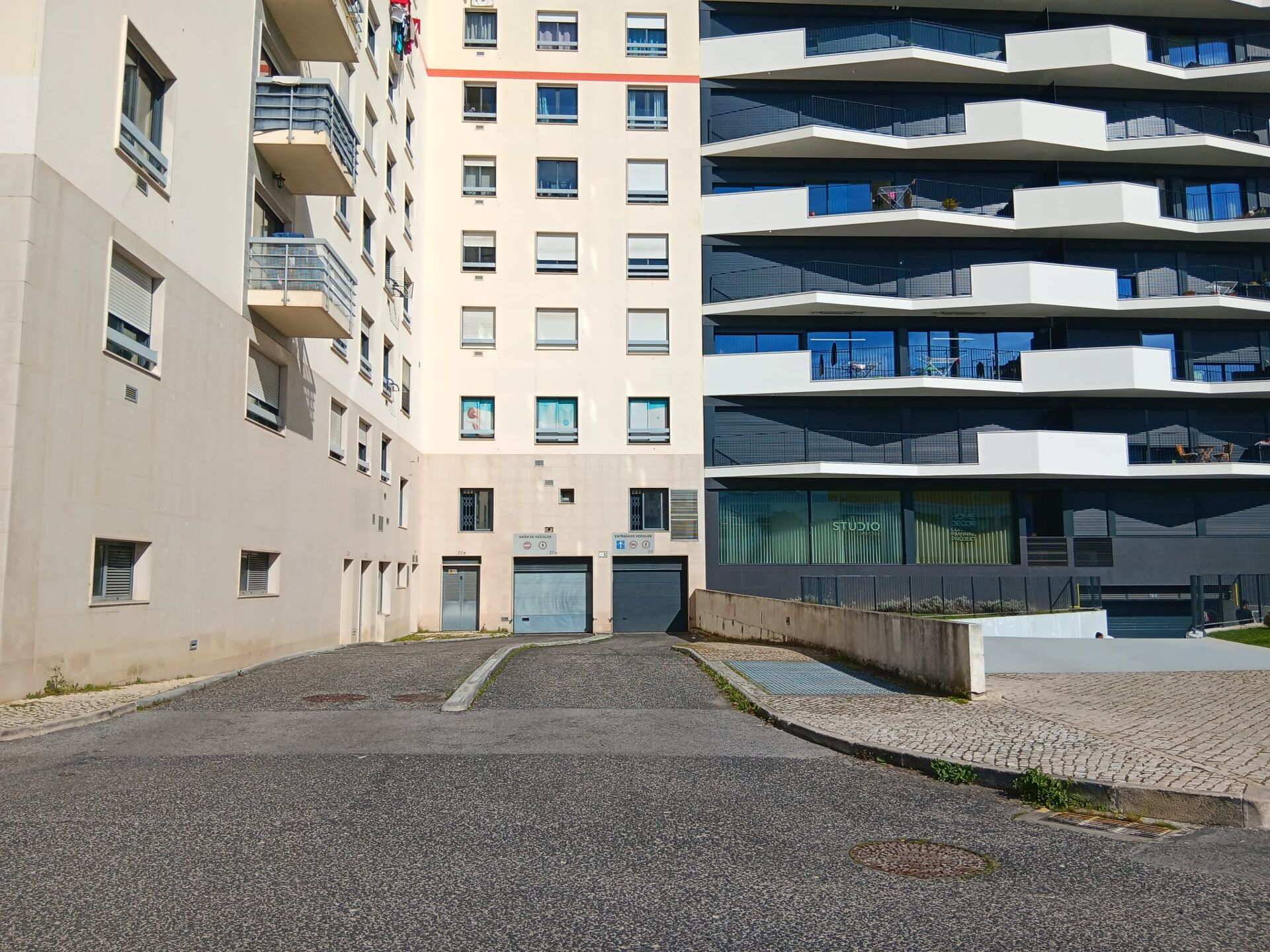 Lugar de estacionamento na Avenida de Berlim 