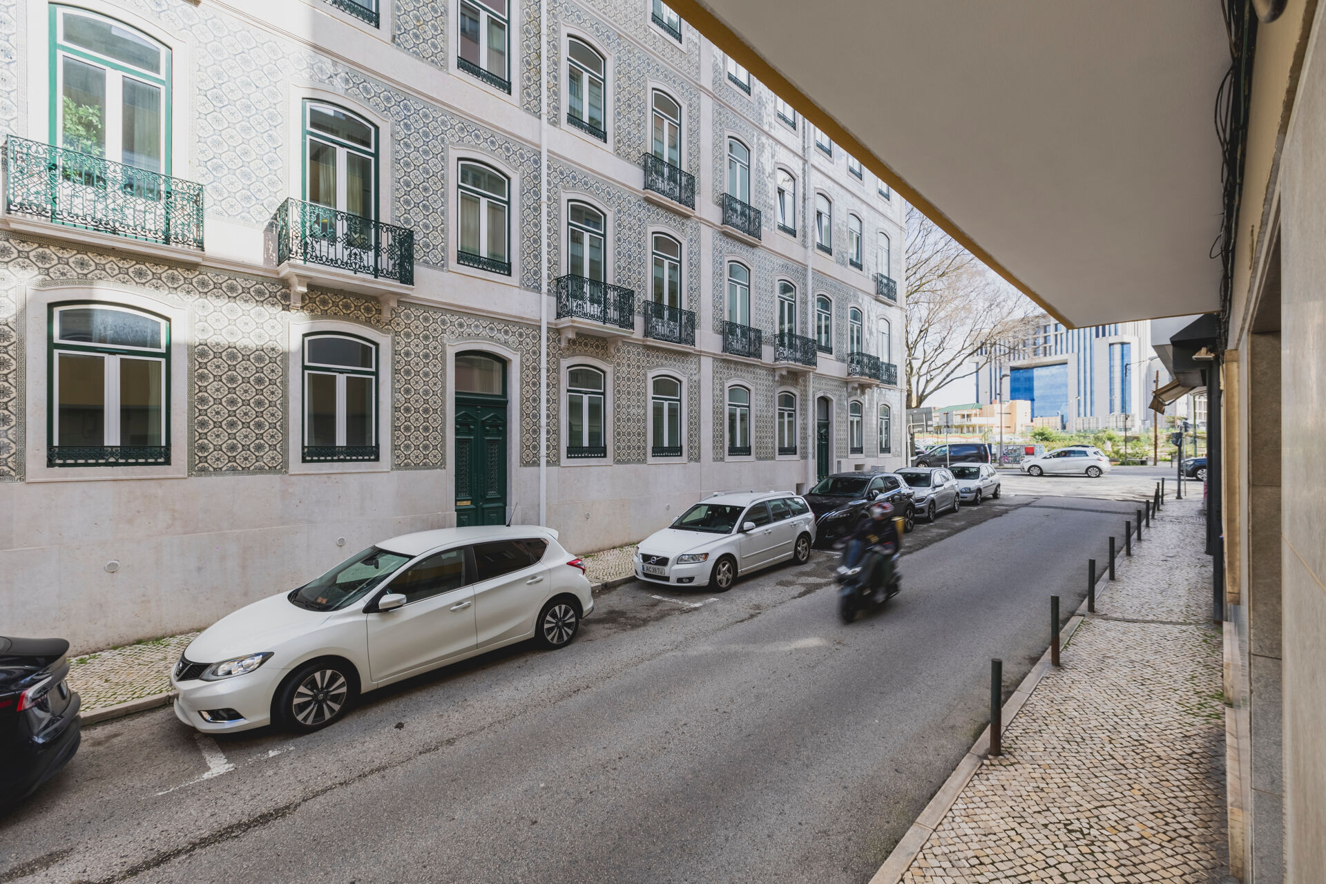 T1 com Terraço para Arrendar em Campo de Ourique