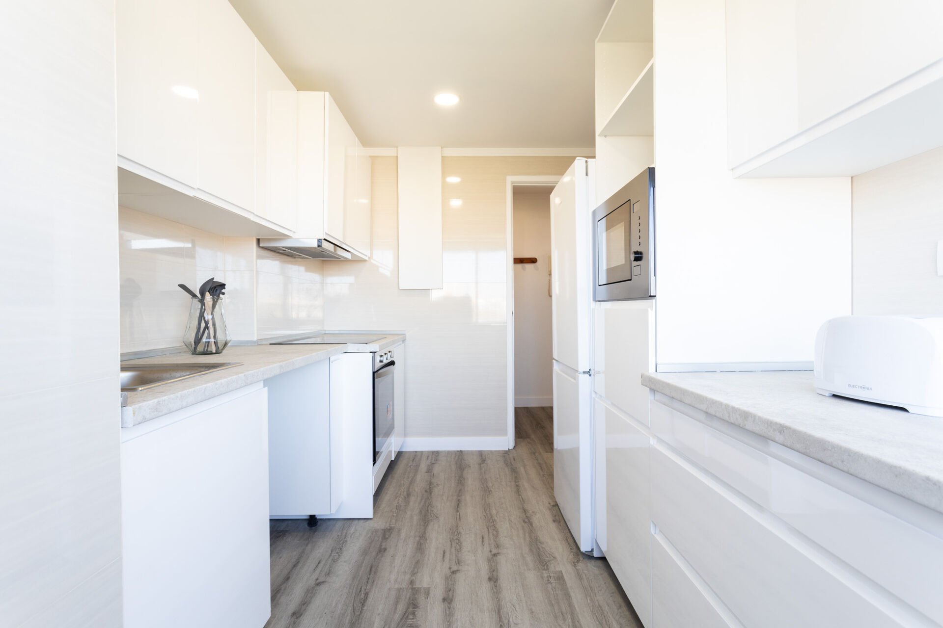Apartamento T2 Remodelado, no Lumiar.