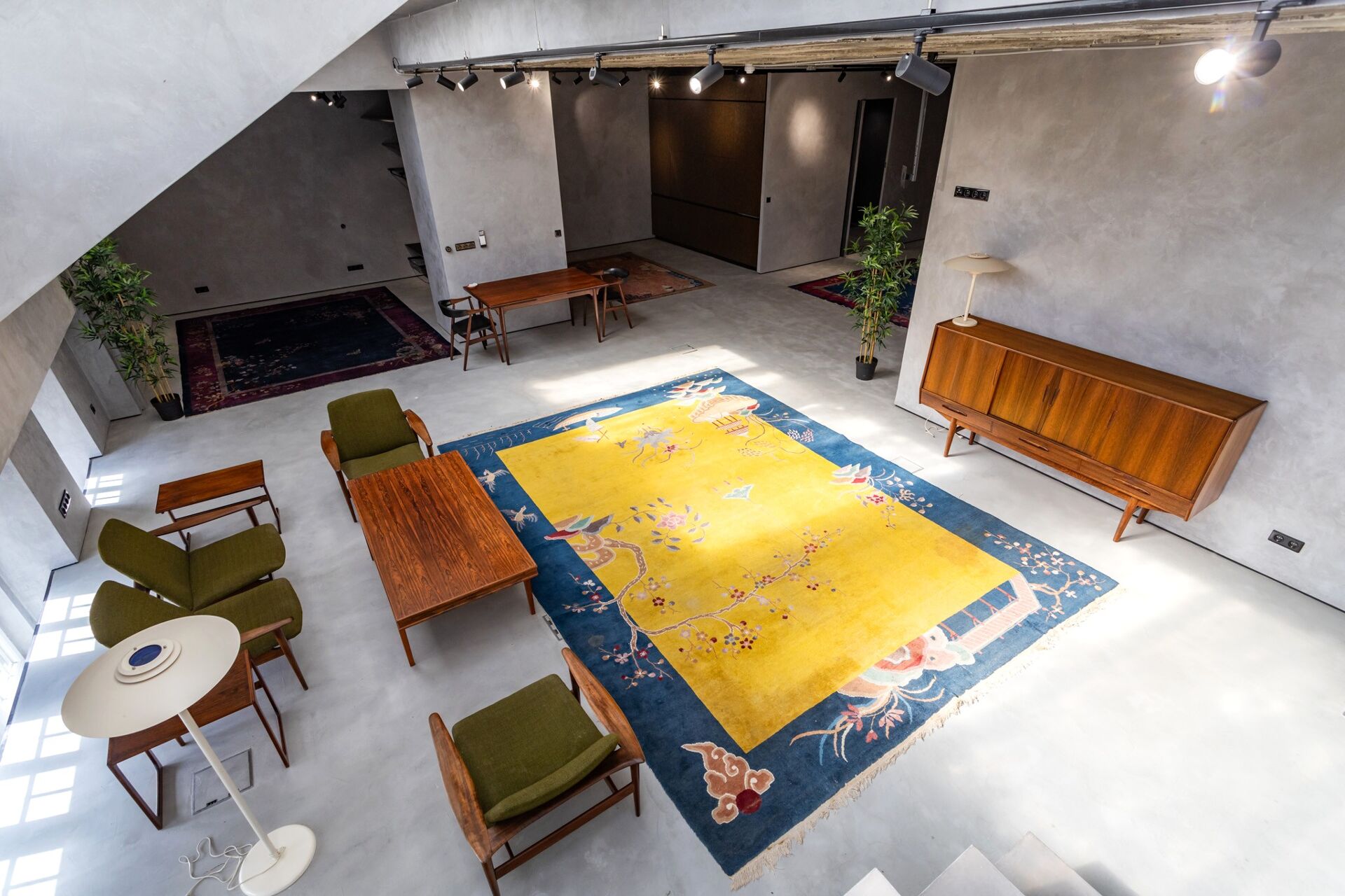 Espaço Exclusivo no Chiado c/ 2 lug. de parqueamento