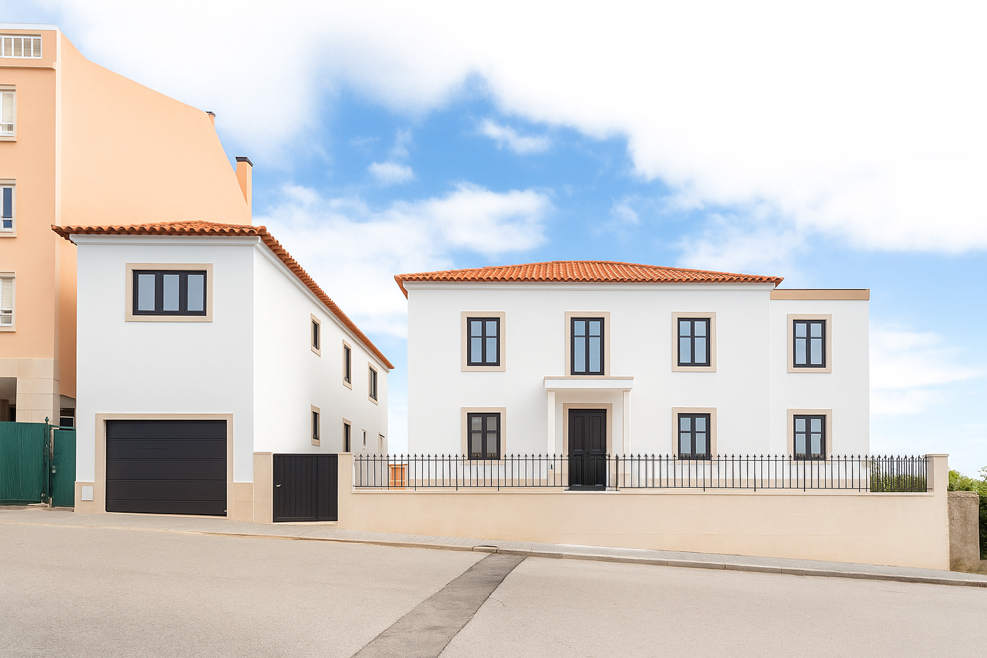 Apartamento de Luxo com Terraço Privativo e Vista Panorâmica no Coração da Cidade