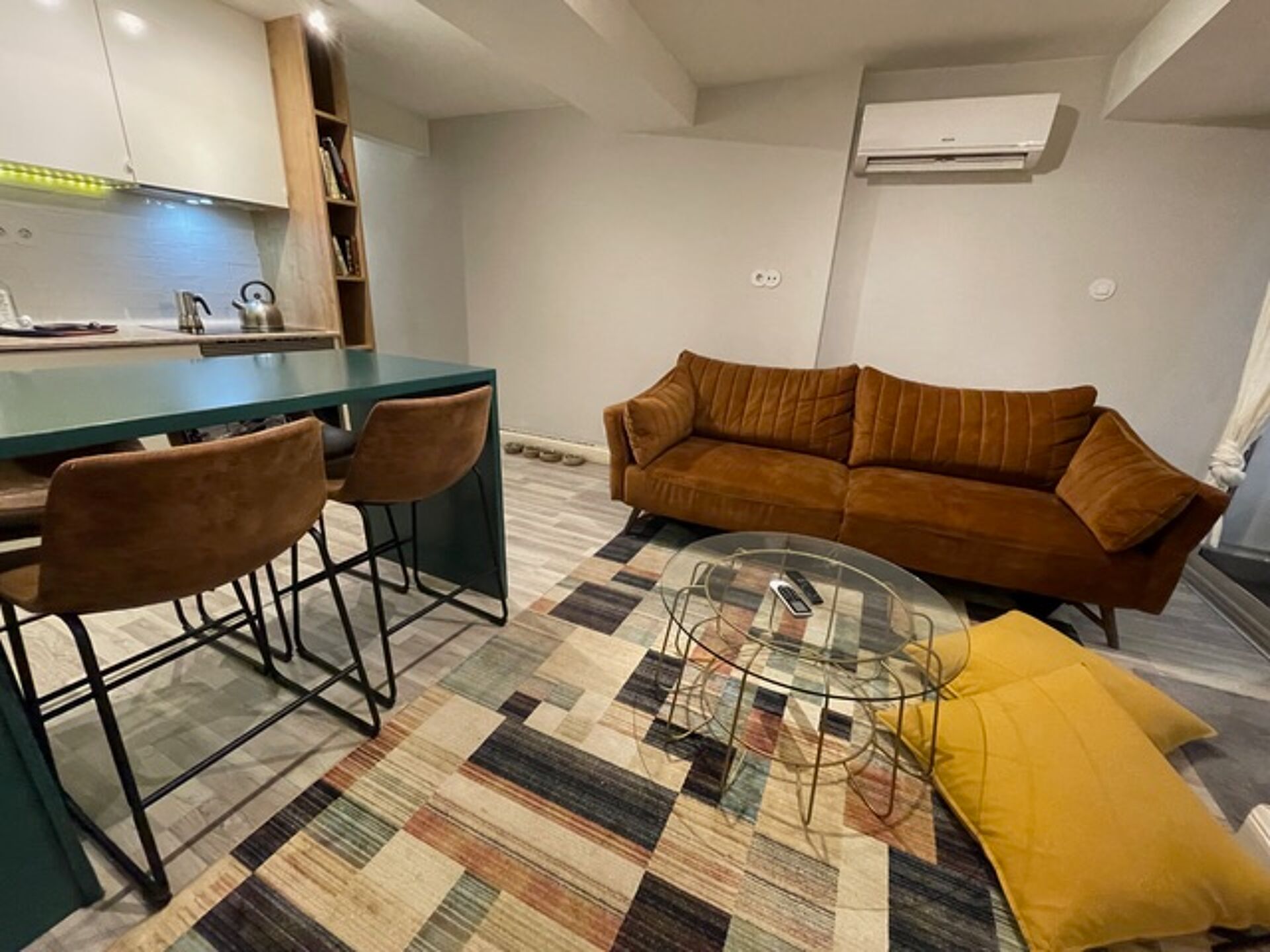 Apartamento T1 Renovado no Campo dos Mártires da Pátria — Lisboa