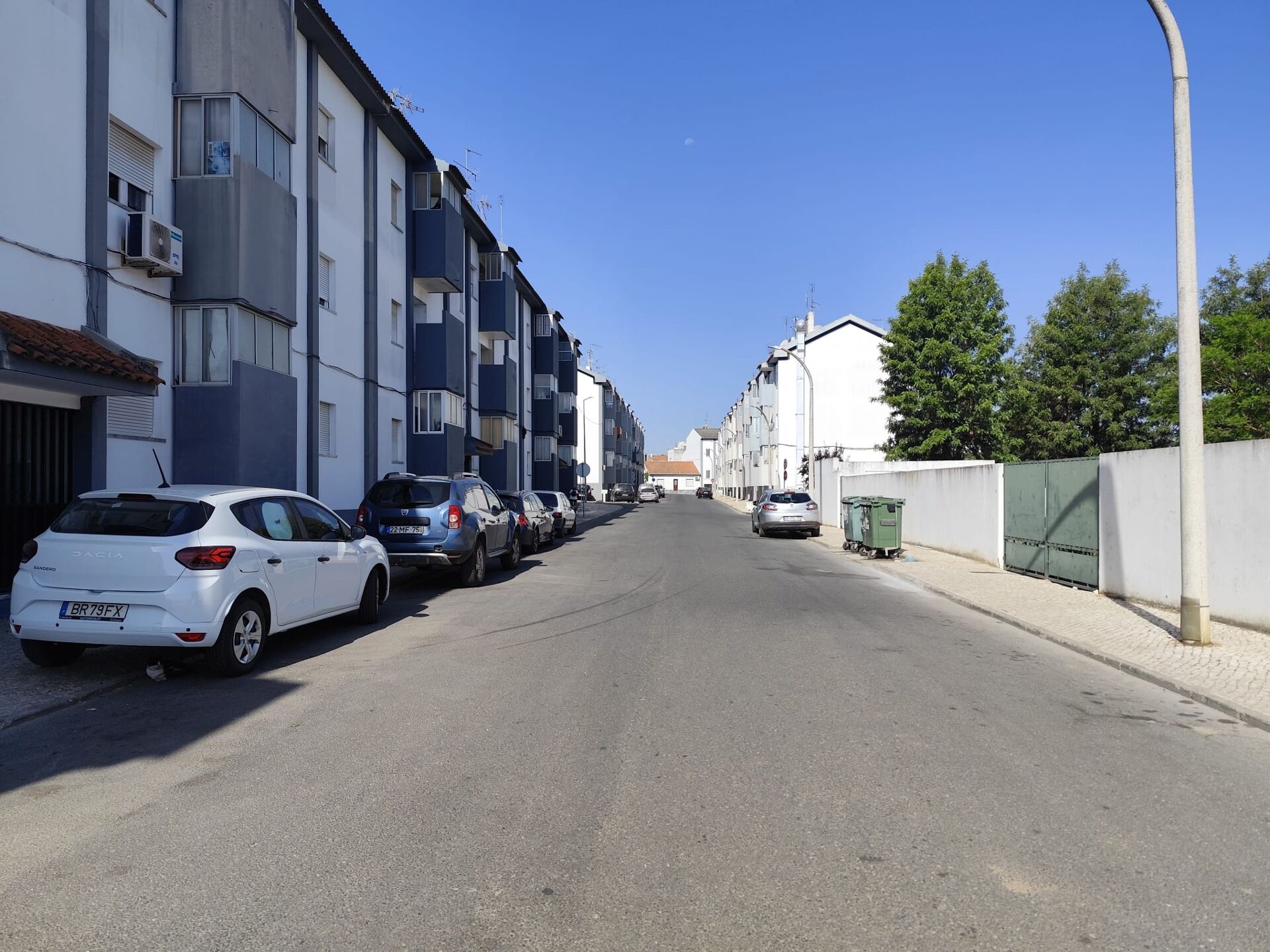 Apartamento de 5 assoalhadas em Moura