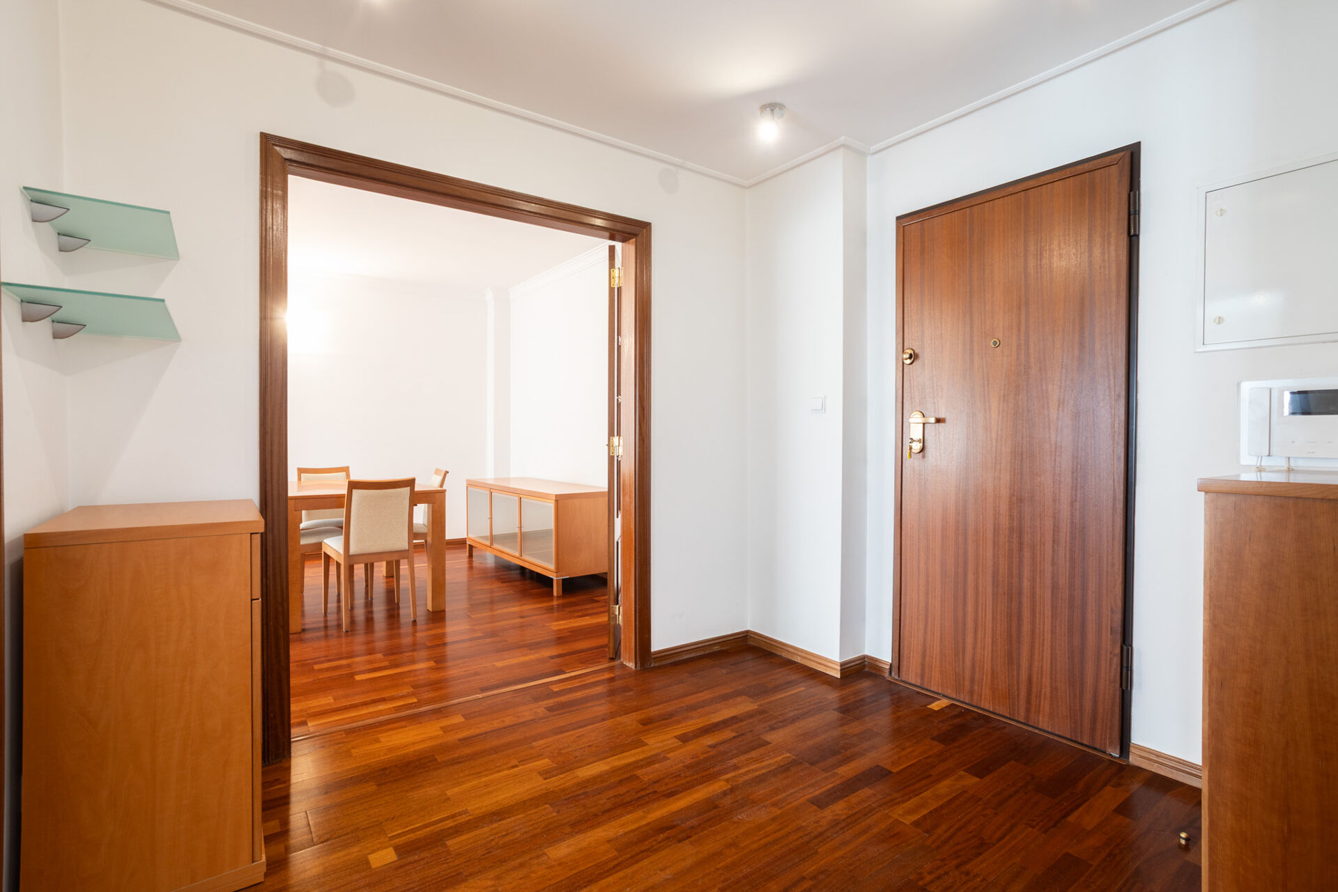 Apartamento T1 com Conforto e Conveniência a 5 Minutos do Liceu Francês!
