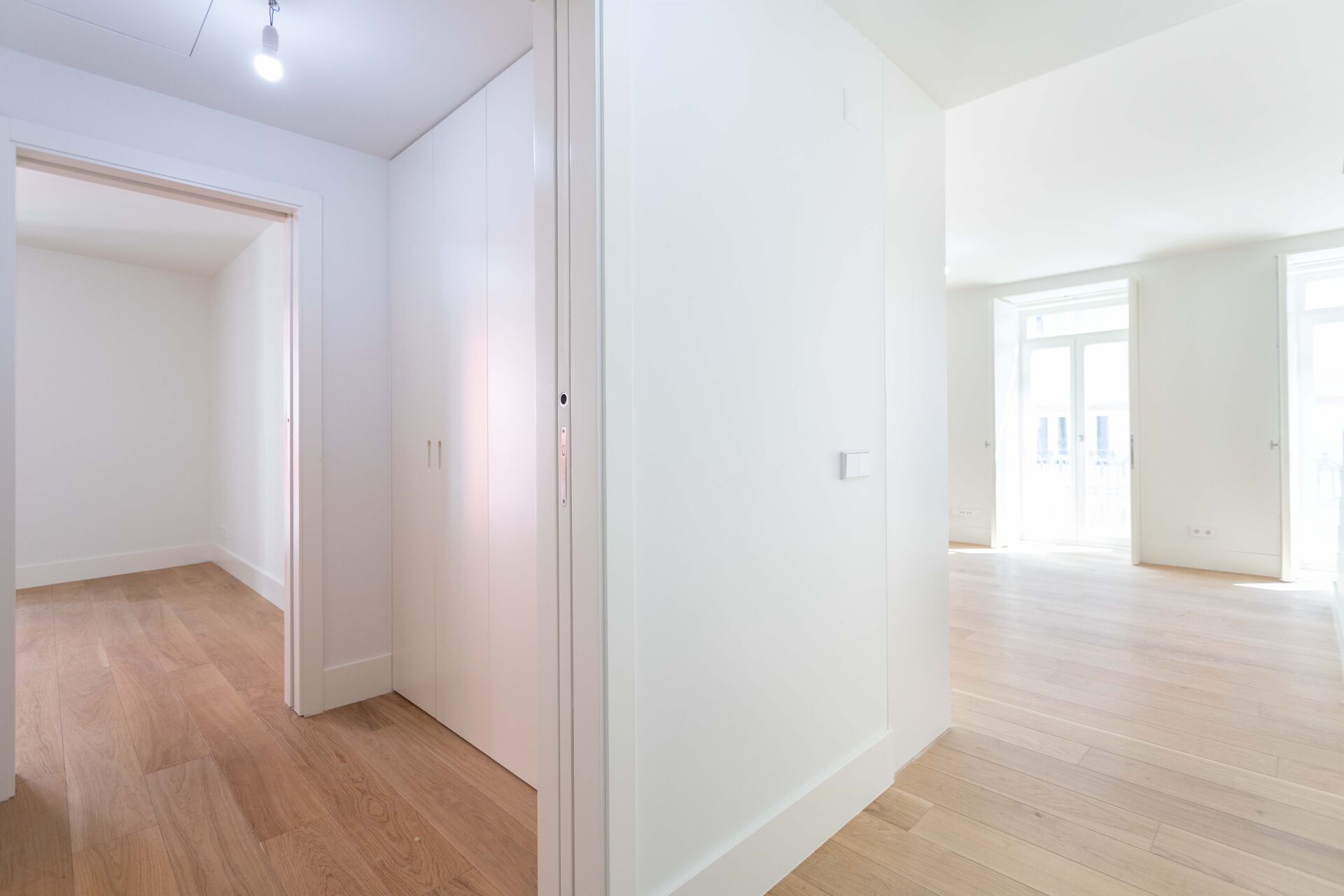 APARTAMENTO DE LUXO, A 3 MINUTOS DA AV. DA LIBERDADE
