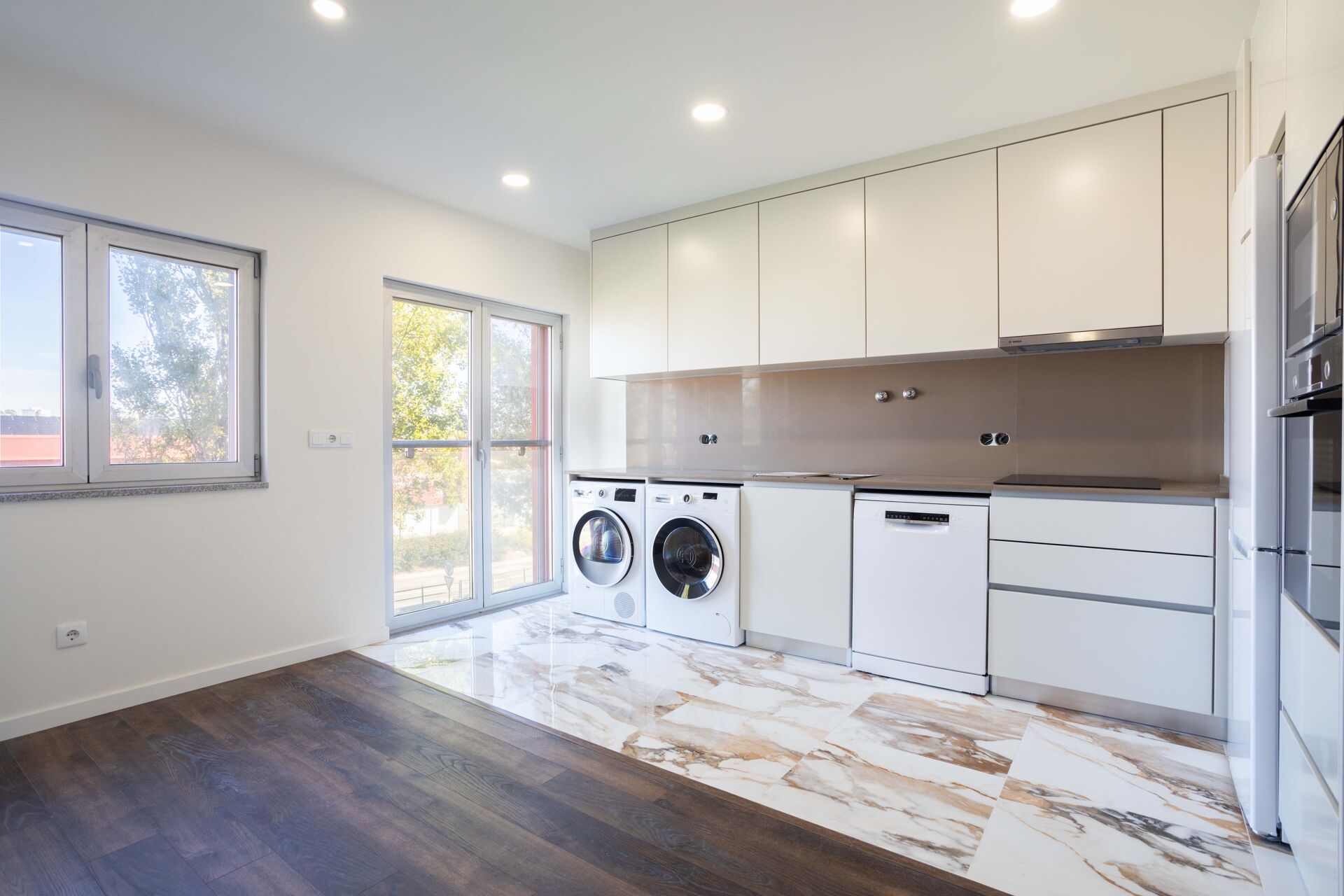 Apartamento T2 + 2 Duplex - Mem Martins 
