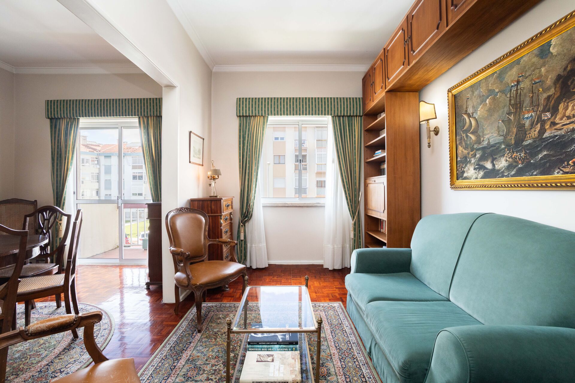 T3 com Varandas e Luz Natural: Conforto e Bem-Estar para a Sua Família