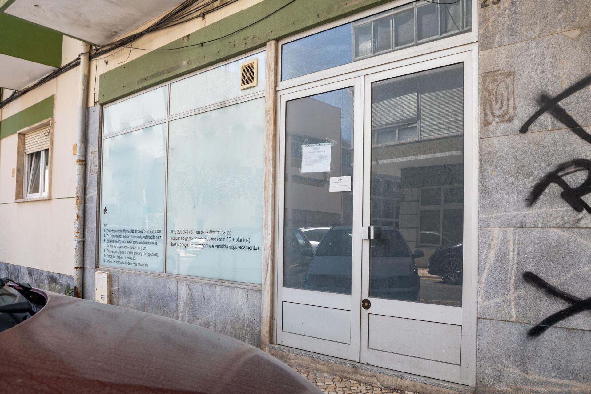 Investimento: Espaço Comercial de Excelência, óptima localização e rendimento garantido!